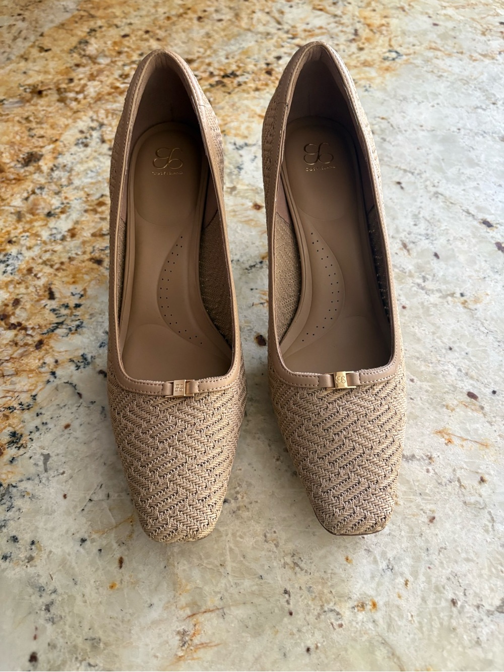 Woven Square-Toe Women's Heels in Tan with Bow Accent